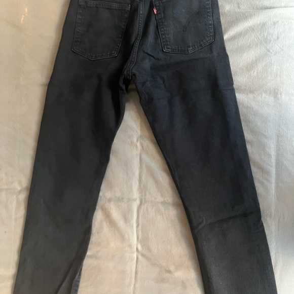Levi’s Wedgie Straight Jeans — Black - Picture 5 of 9